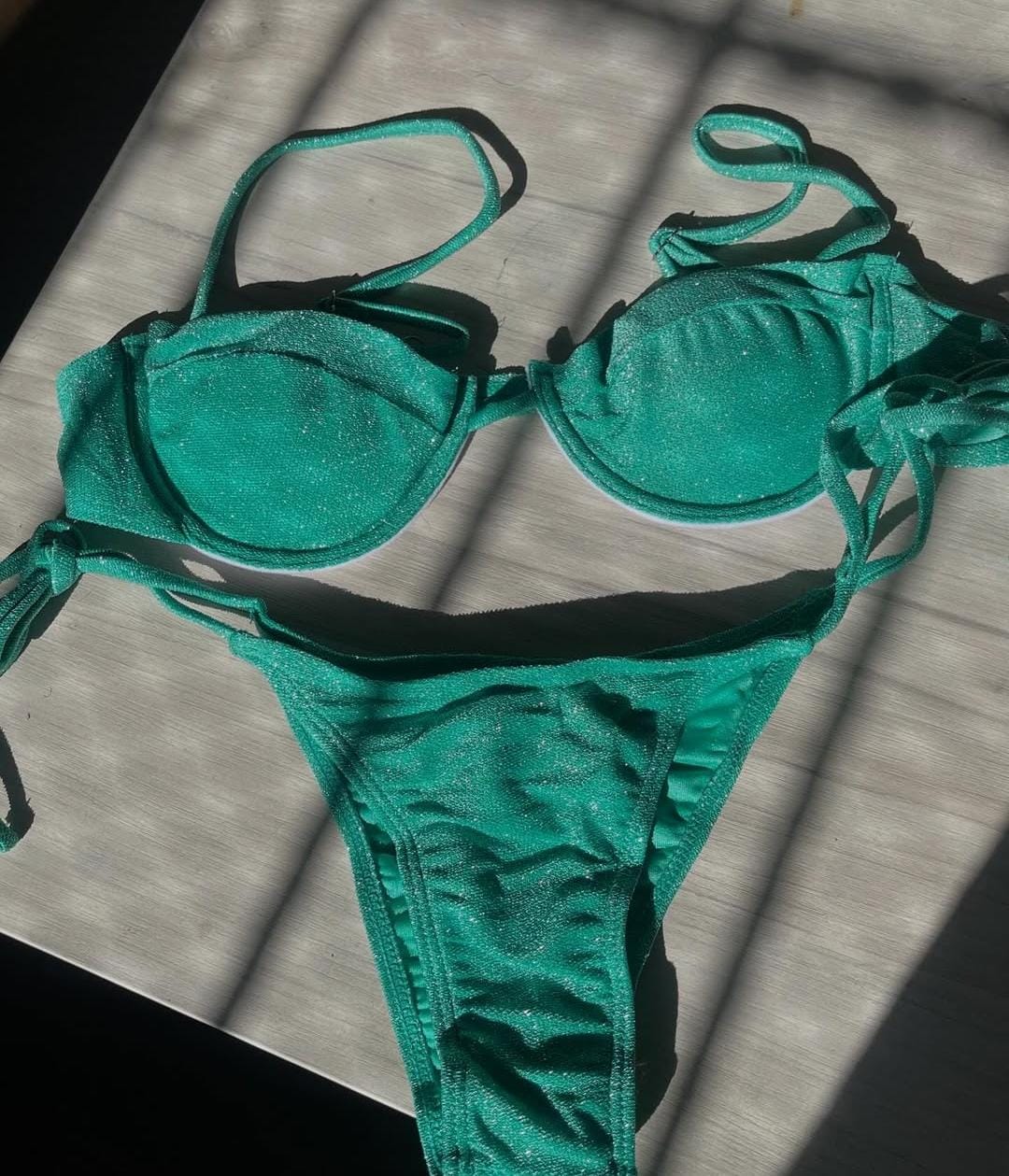 Bikini verde de verano