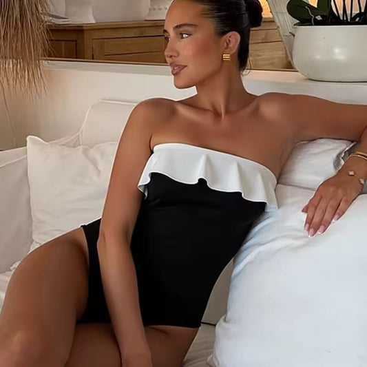 Enterizo negro/blanco de verano