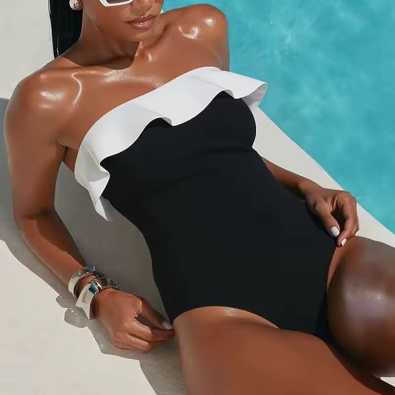 Enterizo negro/blanco de verano